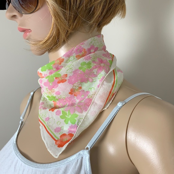 GAP Accessories - Gap 100% Silk Square Scarf